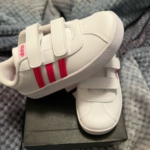 Toddler girl adidas tennis shoes